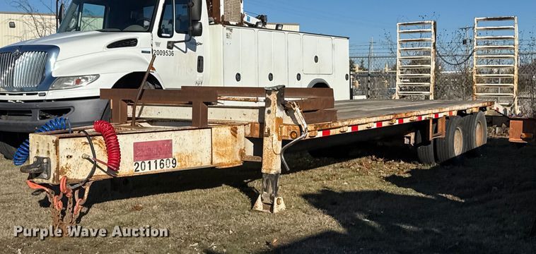 image for item EG7951 2011 Overbilt equipment trailer