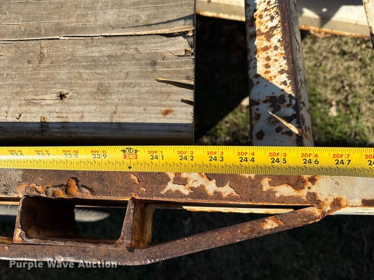 image for item EG7951 2011 Overbilt equipment trailer