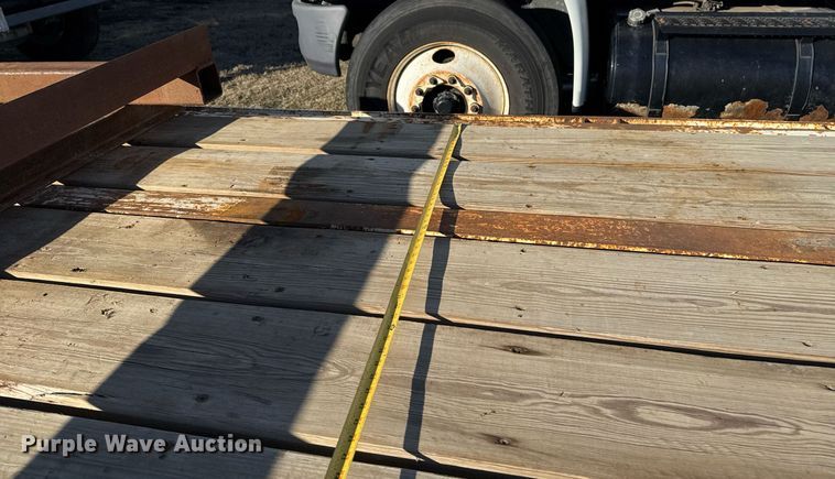 image for item EG7951 2011 Overbilt equipment trailer