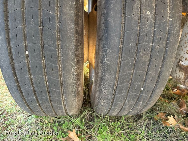 image for item EG7951 2011 Overbilt equipment trailer