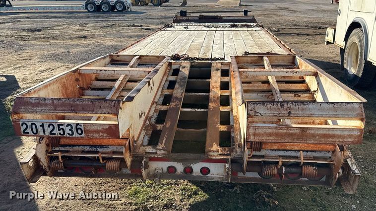 image for item EG7952 2012 Belshe BDT25 equipment trailer