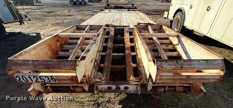 image for item EG7952 2012 Belshe BDT25 equipment trailer