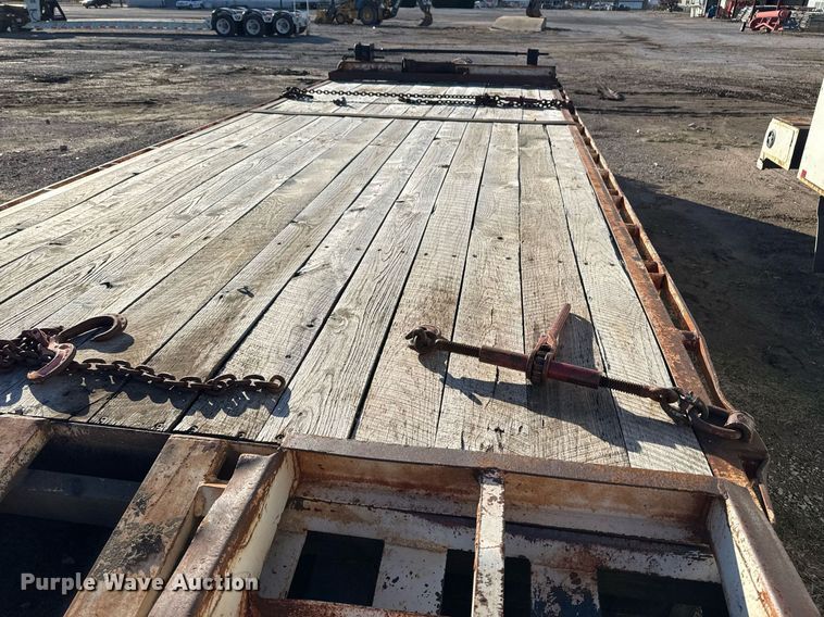 image for item EG7952 2012 Belshe BDT25 equipment trailer