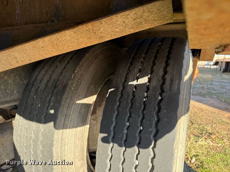 image for item EG7952 2012 Belshe BDT25 equipment trailer