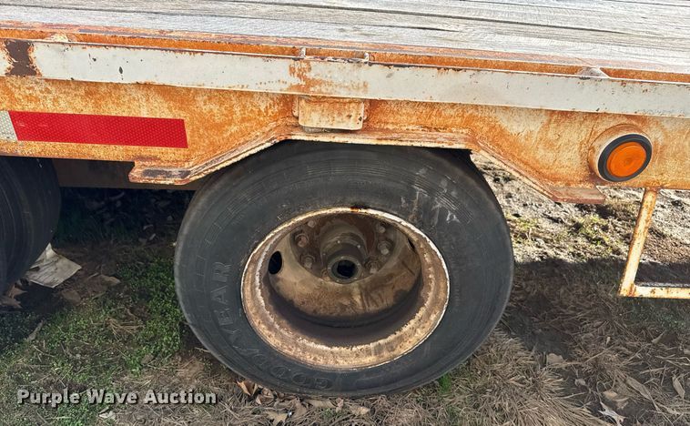 image for item EG7952 2012 Belshe BDT25 equipment trailer