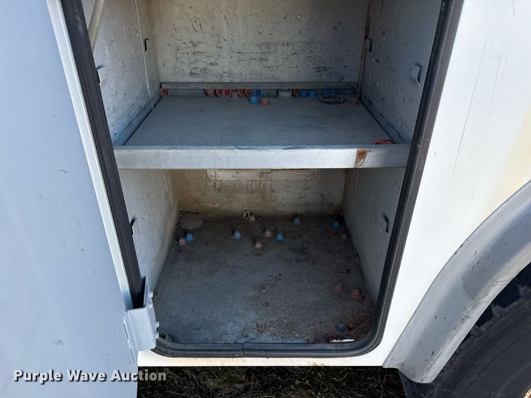 image for item EG7953 2008 International 4400 utility / service truck