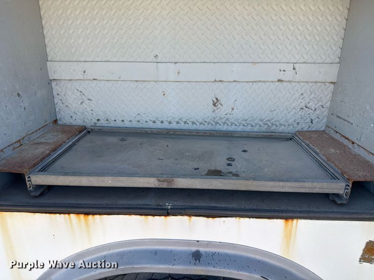 image for item EG7953 2008 International 4400 utility / service truck