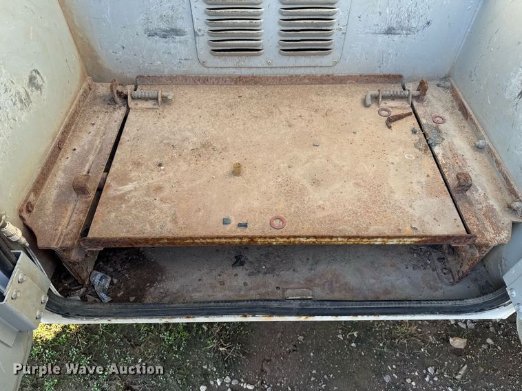 image for item EG7953 2008 International 4400 utility / service truck