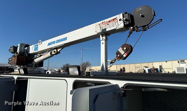 image for item EG7953 2008 International 4400 utility / service truck