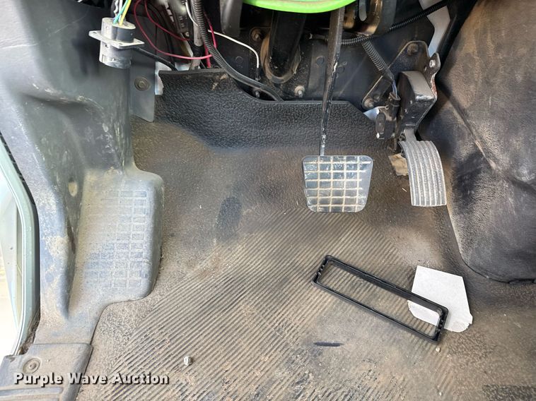 image for item EG7953 2008 International 4400 utility / service truck