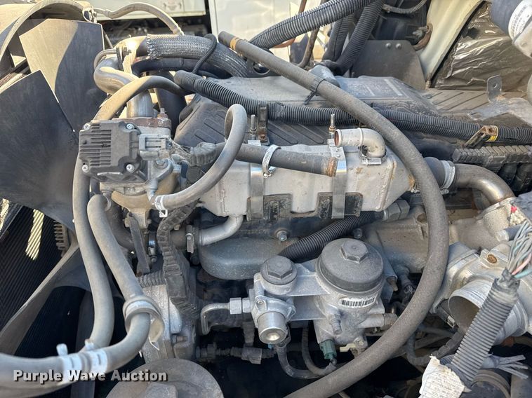 image for item EG7953 2008 International 4400 utility / service truck