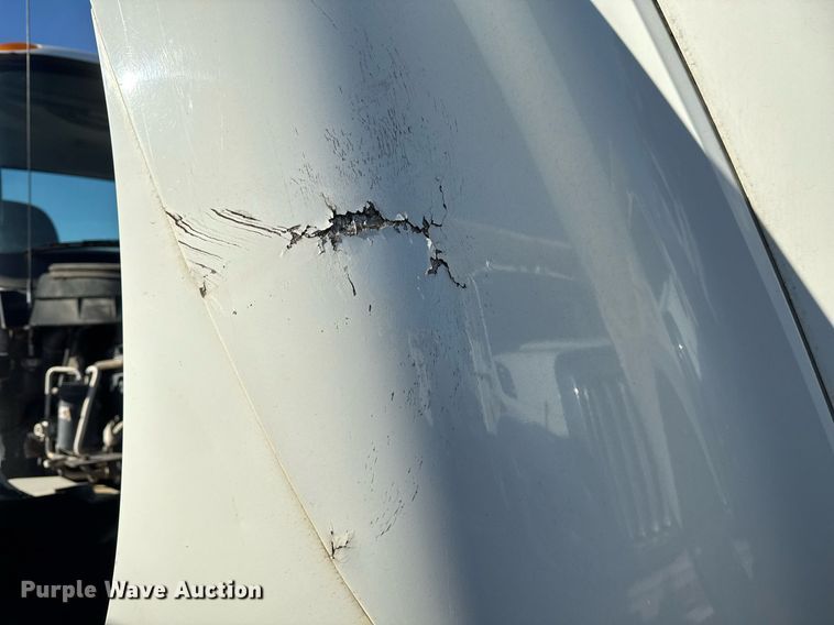 image for item EG7953 2008 International 4400 utility / service truck