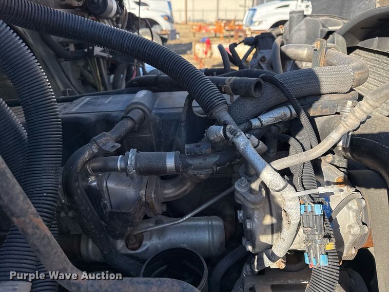 image for item EG7953 2008 International 4400 utility / service truck