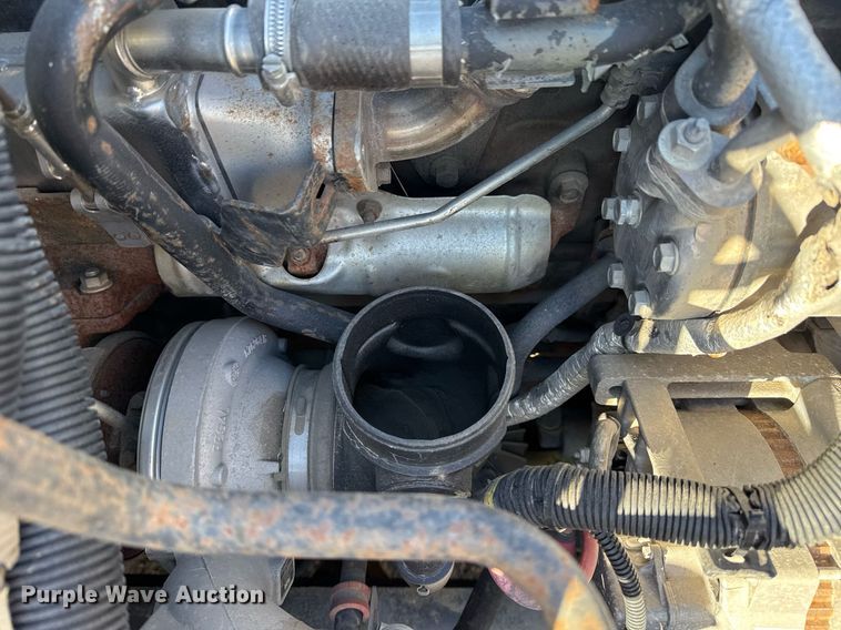 image for item EG7953 2008 International 4400 utility / service truck