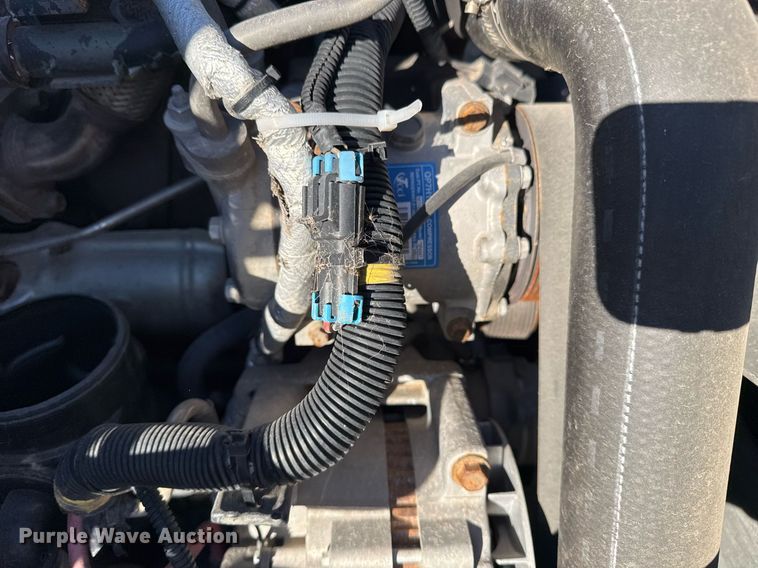 image for item EG7953 2008 International 4400 utility / service truck