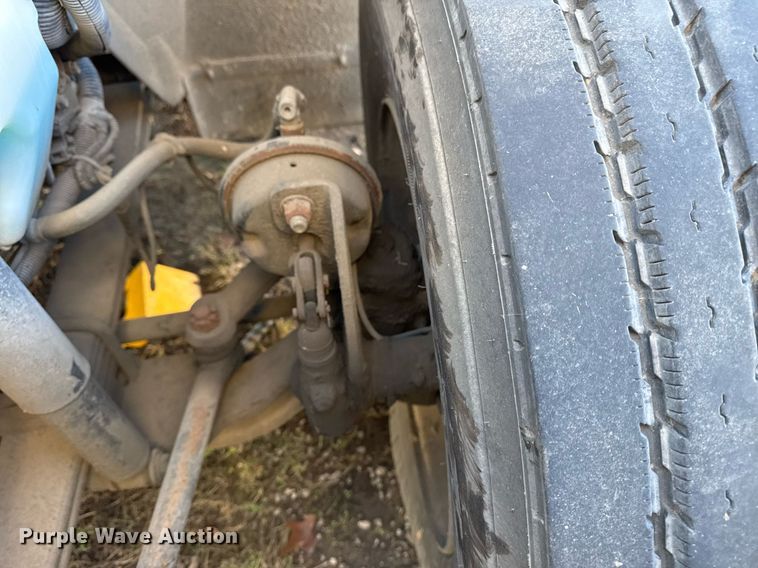 image for item EG7953 2008 International 4400 utility / service truck