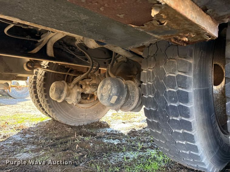 image for item EG7953 2008 International 4400 utility / service truck