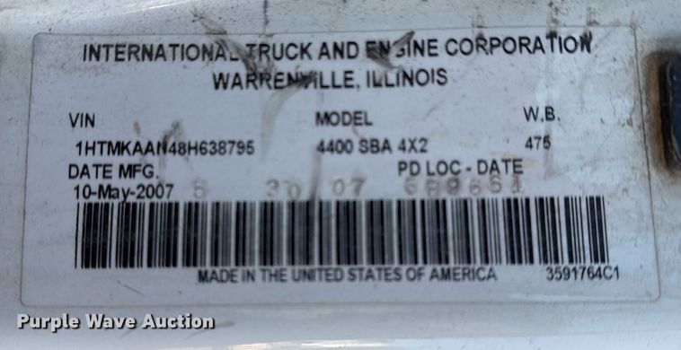 image for item EG7953 2008 International 4400 utility / service truck