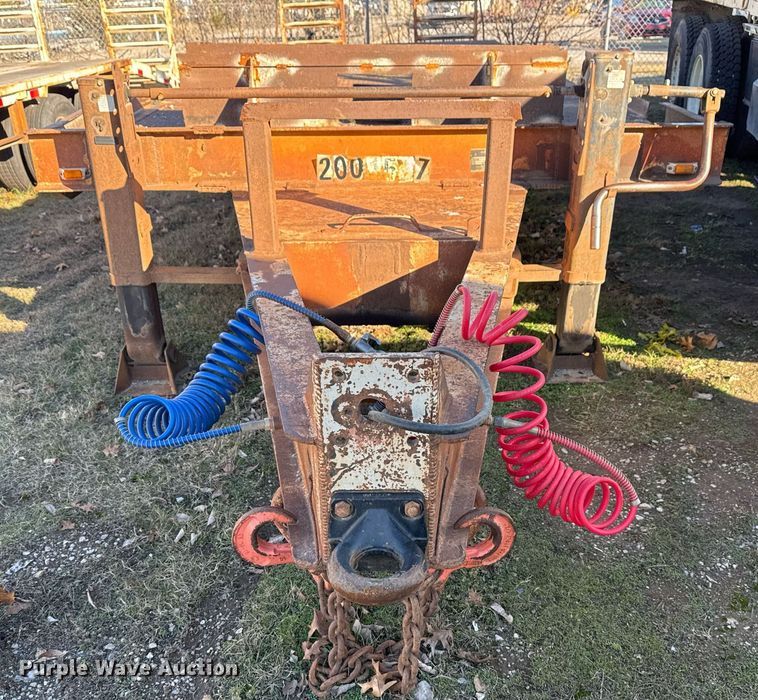 image for item EG7954 2001 Evaco Enterprises equipment trailer