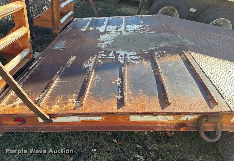 image for item EG7954 2001 Evaco Enterprises equipment trailer