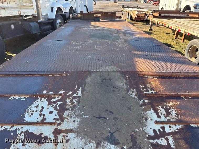 image for item EG7954 2001 Evaco Enterprises equipment trailer