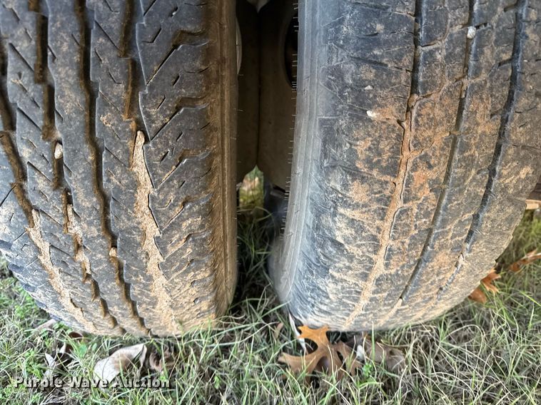 image for item EG7954 2001 Evaco Enterprises equipment trailer