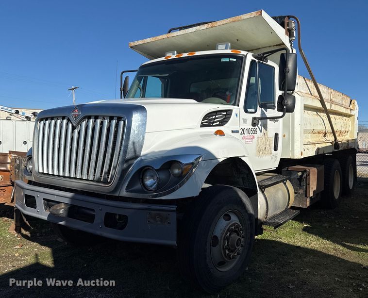 image for item EG7955 2010 International 7400 dump truck