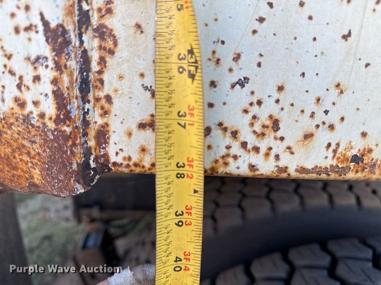 image for item EG7955 2010 International 7400 dump truck