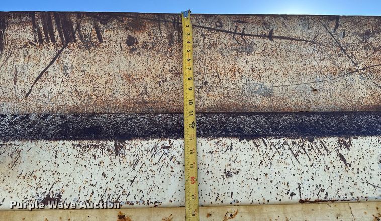 image for item EG7955 2010 International 7400 dump truck