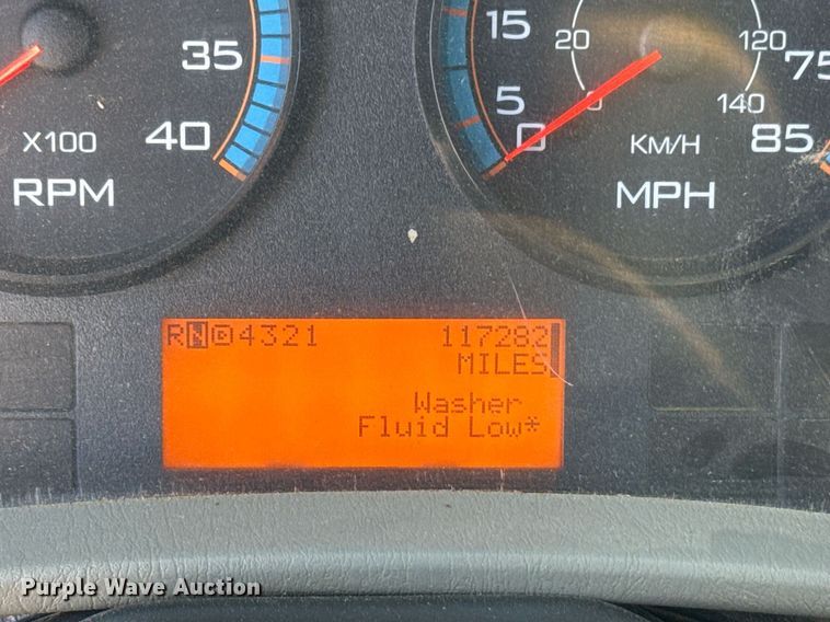 image for item EG7955 2010 International 7400 dump truck