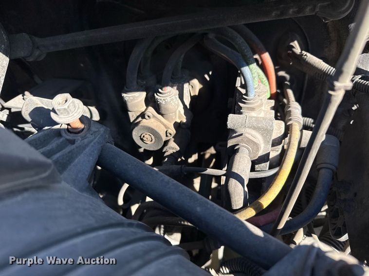 image for item EG7955 2010 International 7400 dump truck