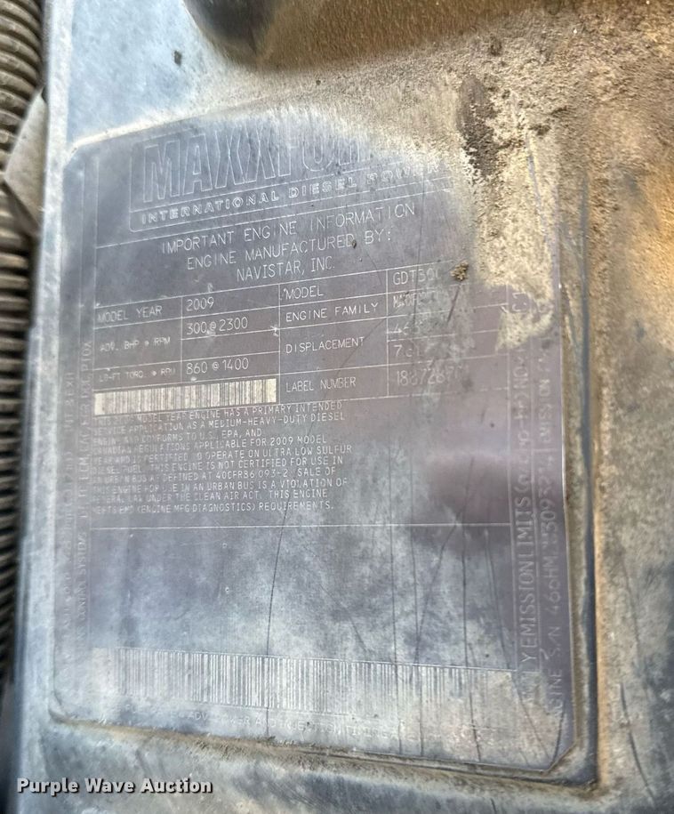 image for item EG7955 2010 International 7400 dump truck