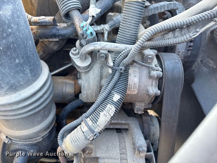 image for item EG7955 2010 International 7400 dump truck