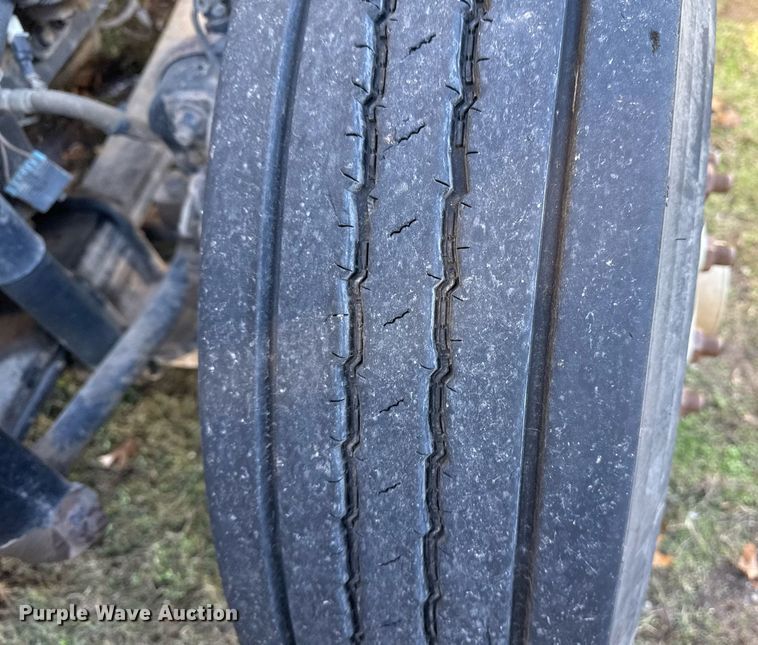 image for item EG7955 2010 International 7400 dump truck