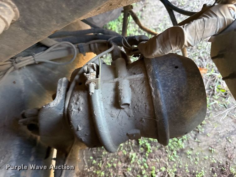 image for item EG7955 2010 International 7400 dump truck