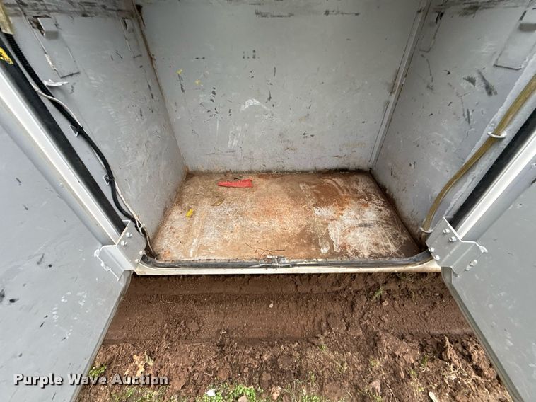 image for item EG7956 2008 International 4400 utility / service truck