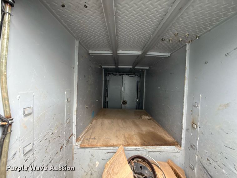 image for item EG7956 2008 International 4400 utility / service truck