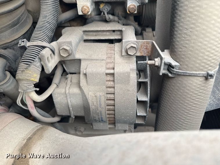 image for item EG7956 2008 International 4400 utility / service truck