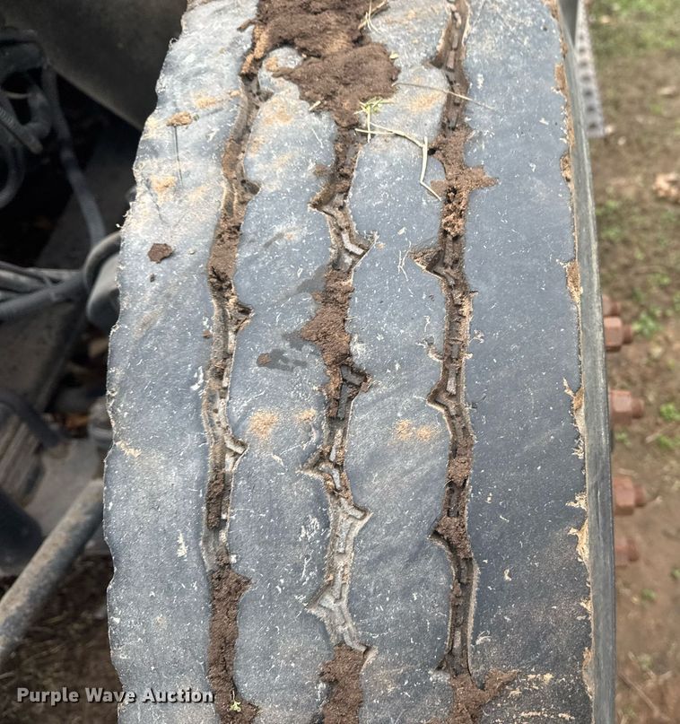 image for item EG7956 2008 International 4400 utility / service truck