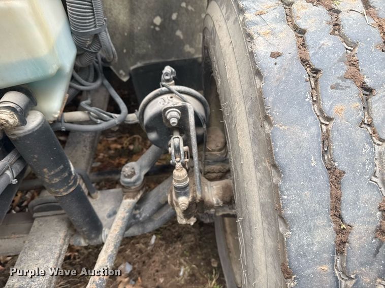 image for item EG7956 2008 International 4400 utility / service truck