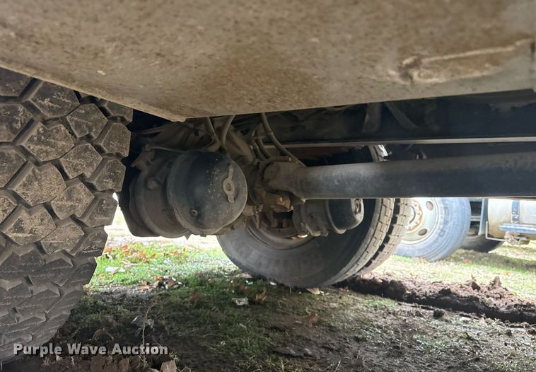 image for item EG7956 2008 International 4400 utility / service truck