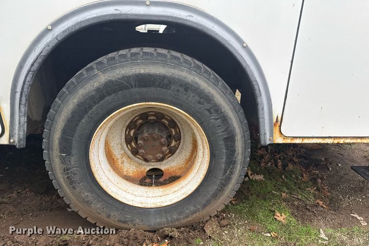 image for item EG7956 2008 International 4400 utility / service truck