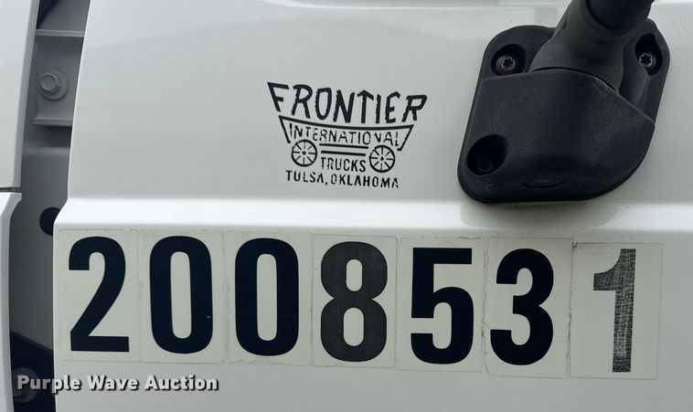 image for item EG7956 2008 International 4400 utility / service truck