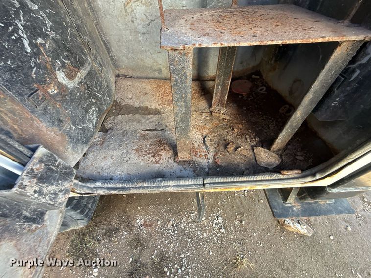 image for item EG7957 2008 International 4400 utility / service truck