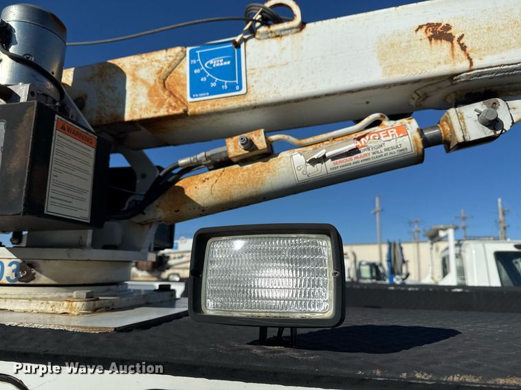 image for item EG7957 2008 International 4400 utility / service truck