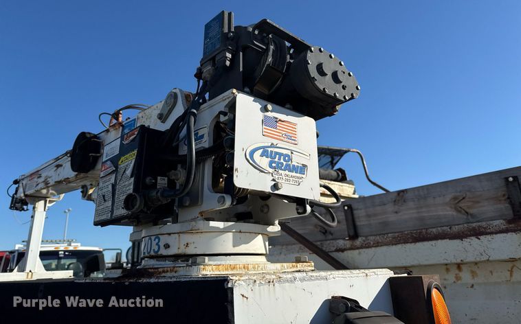 image for item EG7957 2008 International 4400 utility / service truck