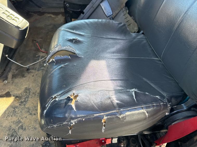 image for item EG7957 2008 International 4400 utility / service truck