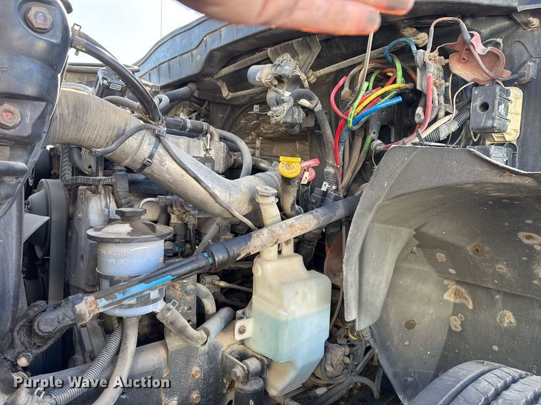 image for item EG7957 2008 International 4400 utility / service truck