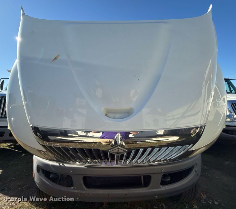 image for item EG7957 2008 International 4400 utility / service truck