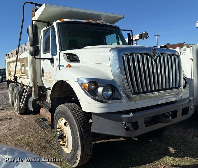 image for item EG7958 2011 International 7400 dump truck